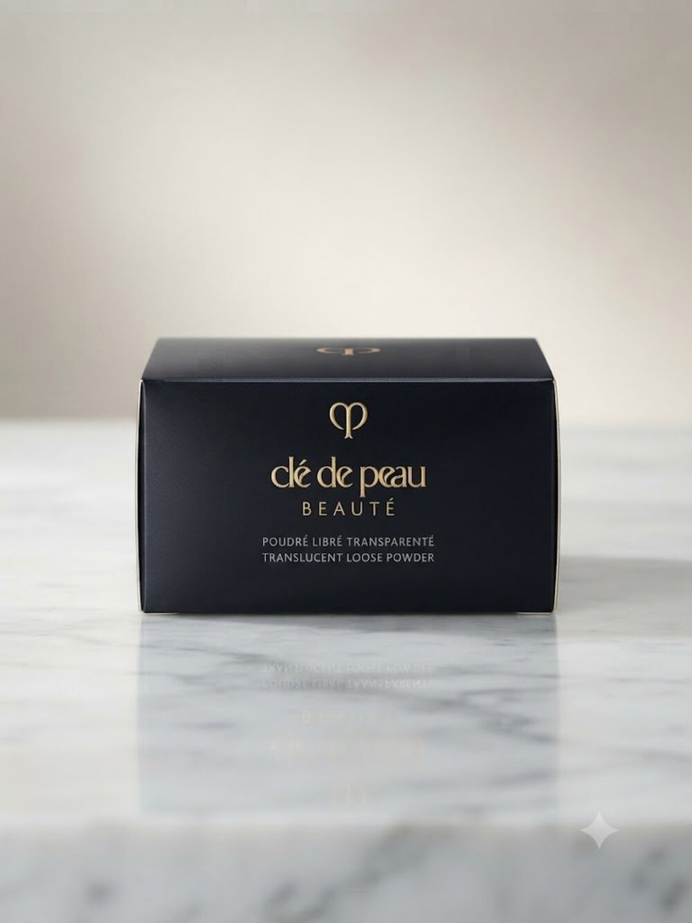 Clé de Peau Beauté Translucent Loose Powder - Picture 2 of 2